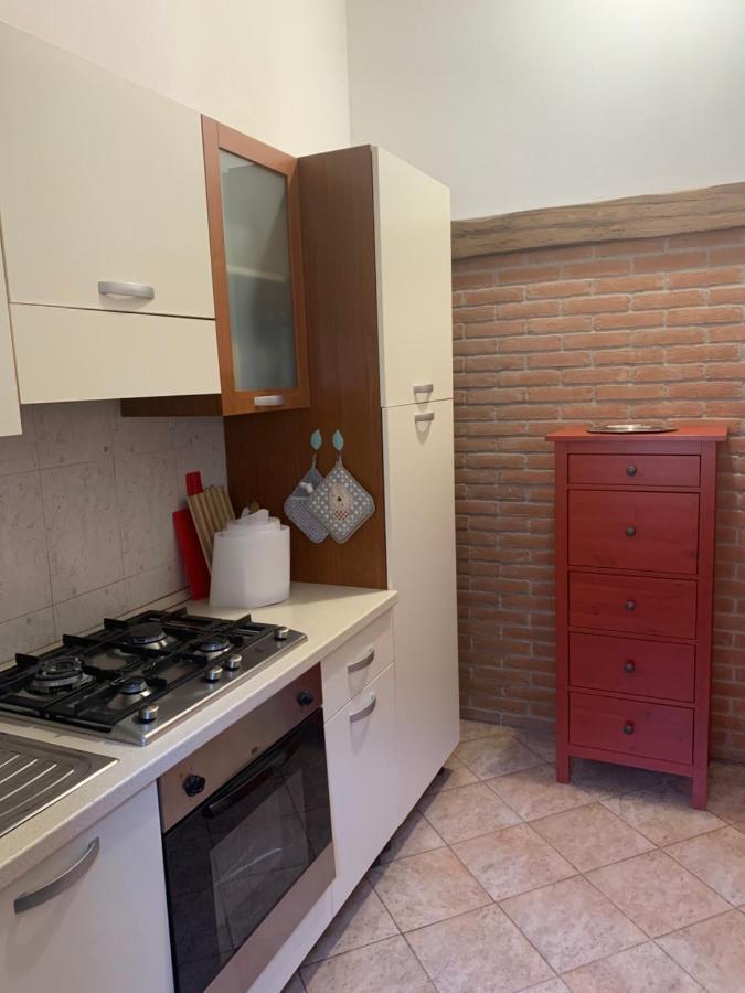 Appartamento Centrale Piacenza Exteriör bild